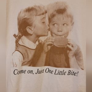 Vintage Moon Pie "Come on, Just one bite" 90s t shirt